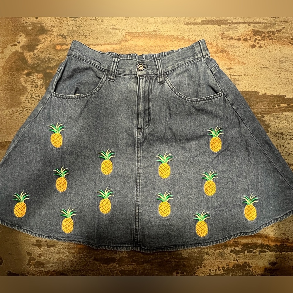 💙👖BROWNY Denim Skirt Pineapple Embroidery NEW🍍💛